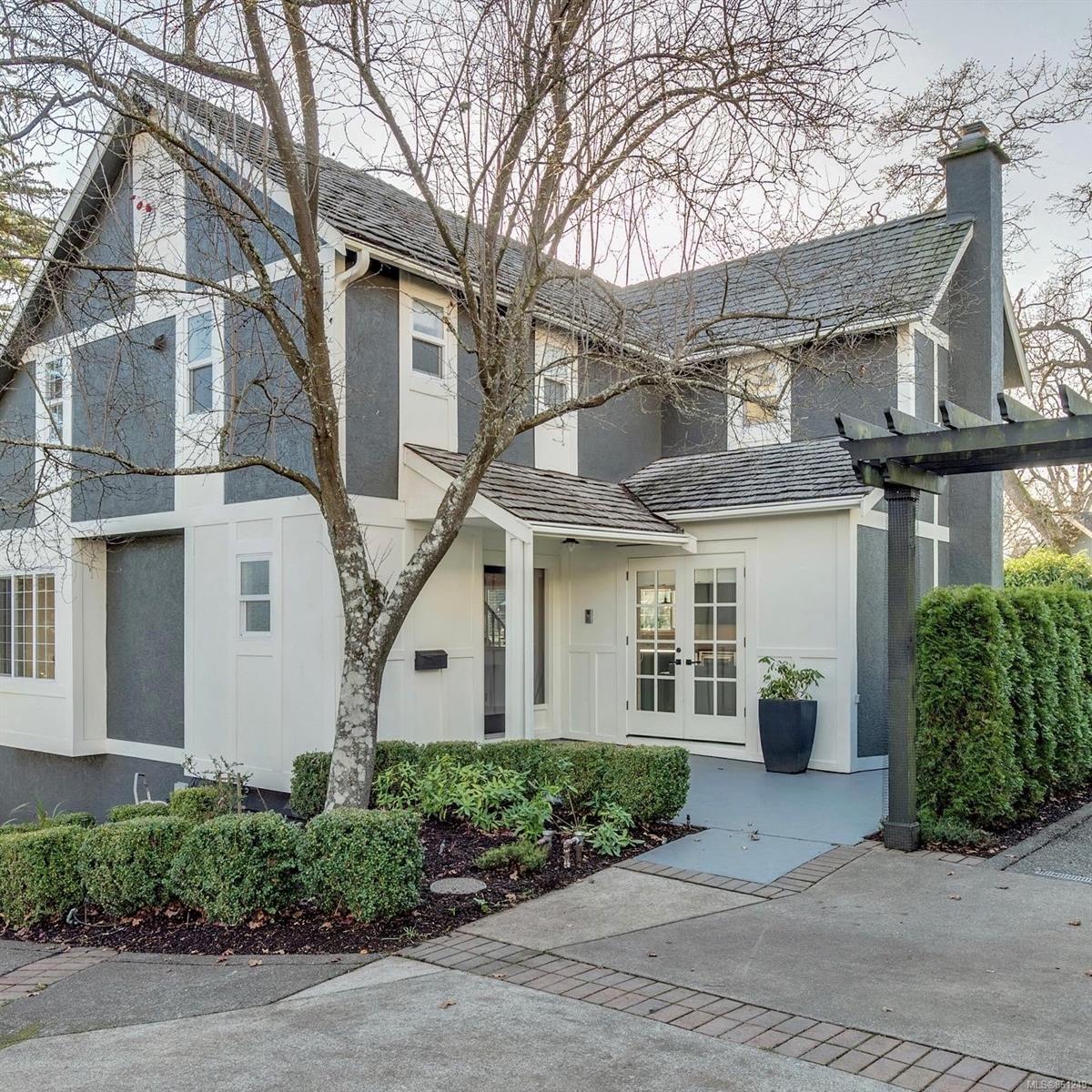 FEATURED LISTING: 1741 Patly Pl