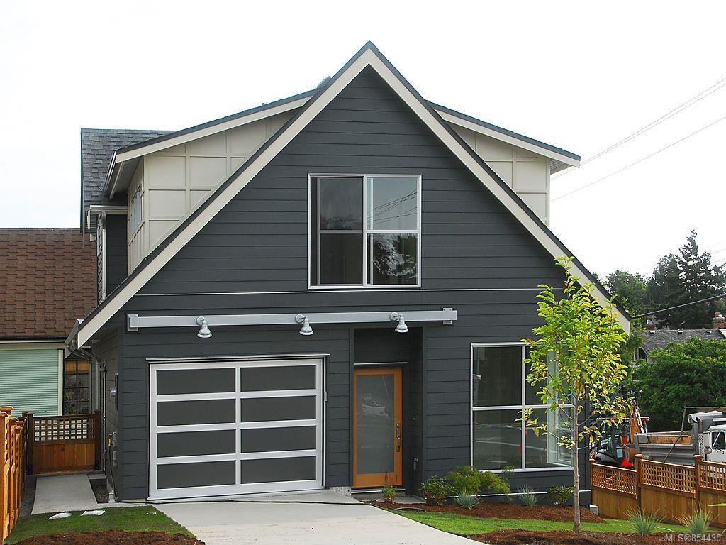 FEATURED LISTING: 845 Carrie St