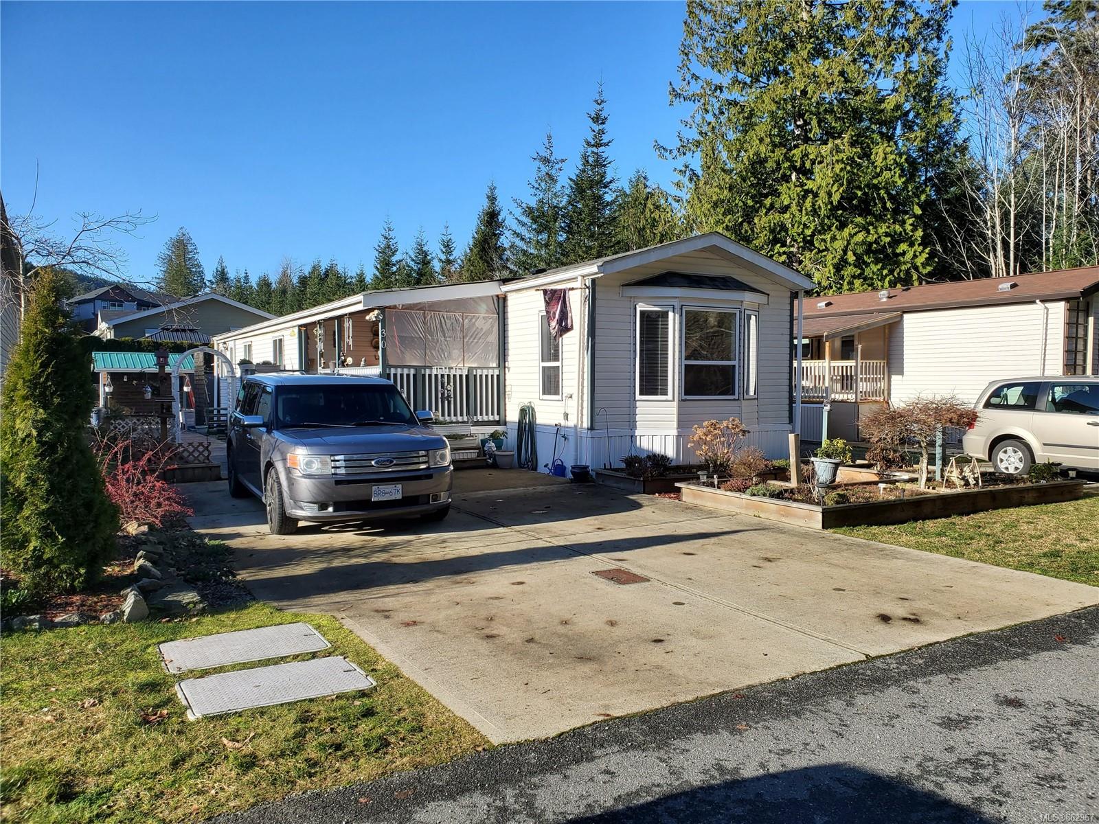 FEATURED LISTING: 30 - 541 Jim Cram Dr