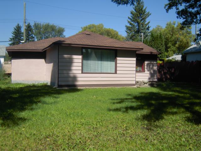 Main Photo: 1129 ROSEMOUNT Avenue in WINNIPEG: Manitoba Other Residential for sale : MLS®# 1017221