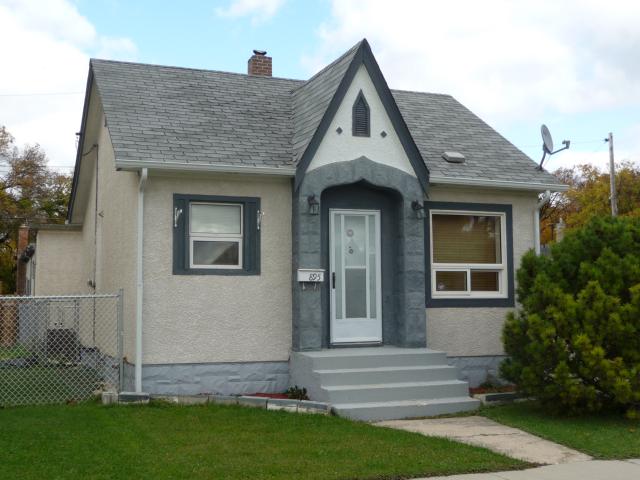 Main Photo: 895 Magnus Avenue in WINNIPEG: North End Residential for sale (North West Winnipeg) : MLS® # 1019234