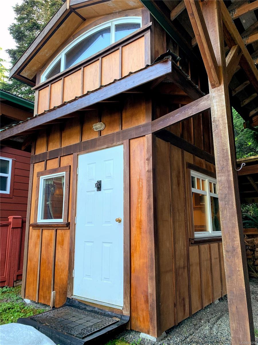 FEATURED LISTING: 29 - 6340 Cerantes Rd