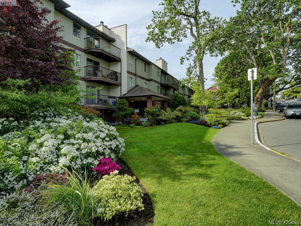 FEATURED LISTING: 303 - 1655 Begbie Street VICTORIA