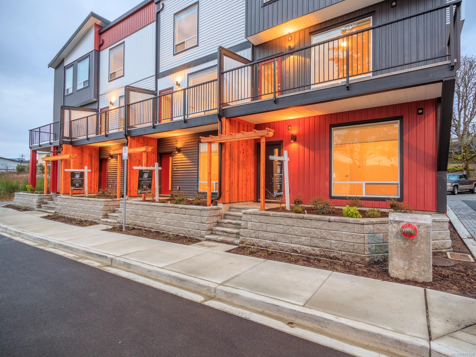FEATURED LISTING: 103 - 1726 Kerrisdale Rd