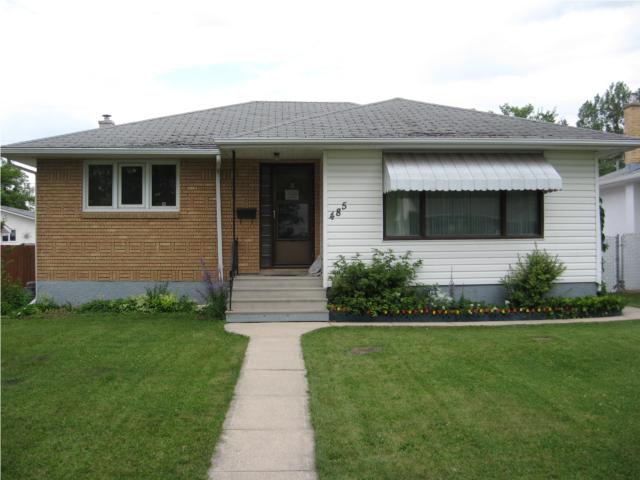 Main Photo: 485 Oakview Avenue in WINNIPEG: East Kildonan Residential for sale (North East Winnipeg) : MLS®# 1014022
