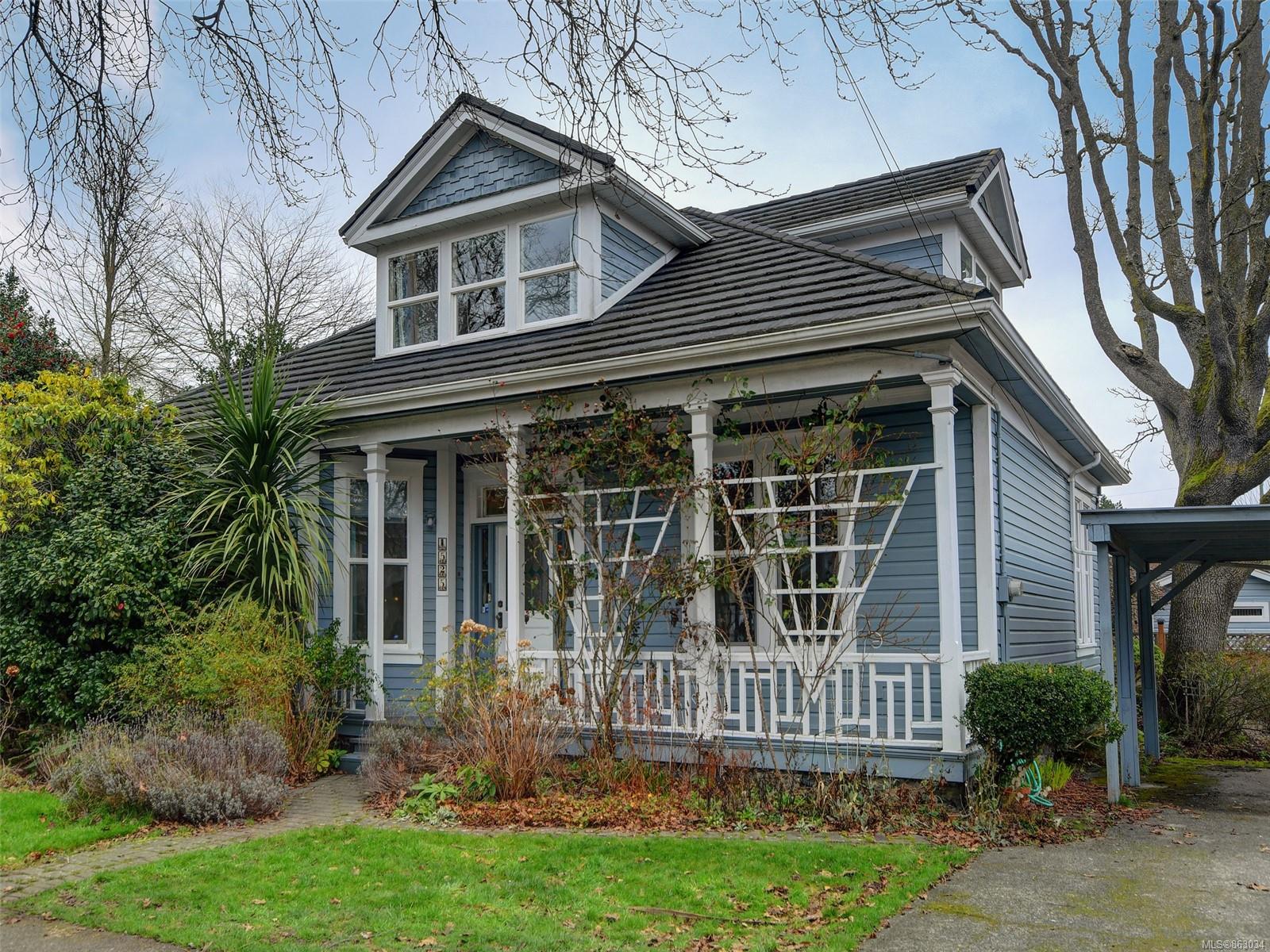 FEATURED LISTING: 1525 Davie St