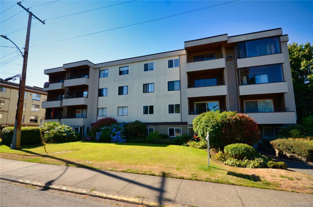 FEATURED LISTING: 304 - 1571 Mortimer St Saanich