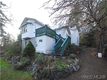 FEATURED LISTING: 3938 Wilkinson Road VICTORIA