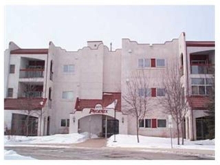 Main Photo: 3275 PEMBINA Highway in WINNIPEG: Fort Garry / Whyte Ridge ...