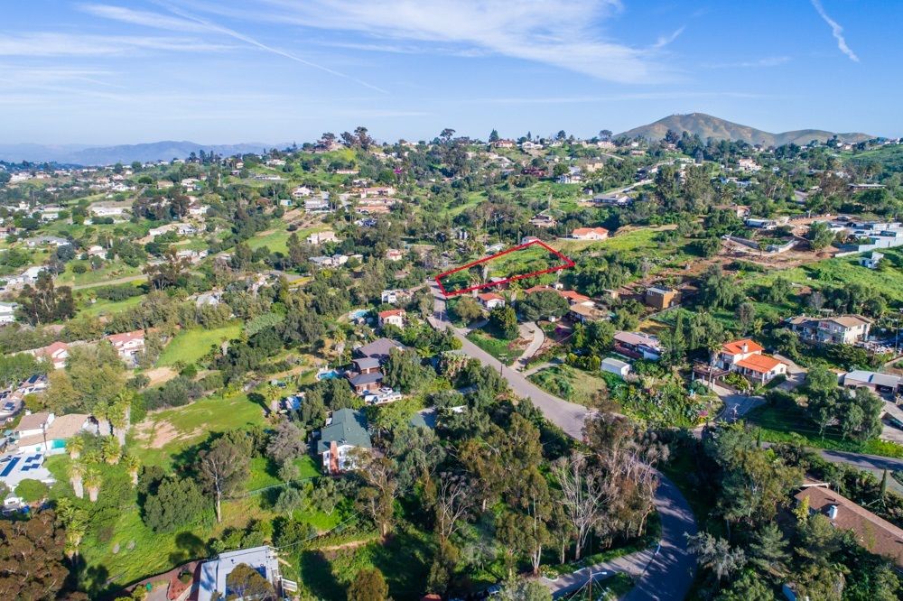 Main Photo: SPRING VALLEY Property for sale: 9371-9379 VISTA DRIVE
