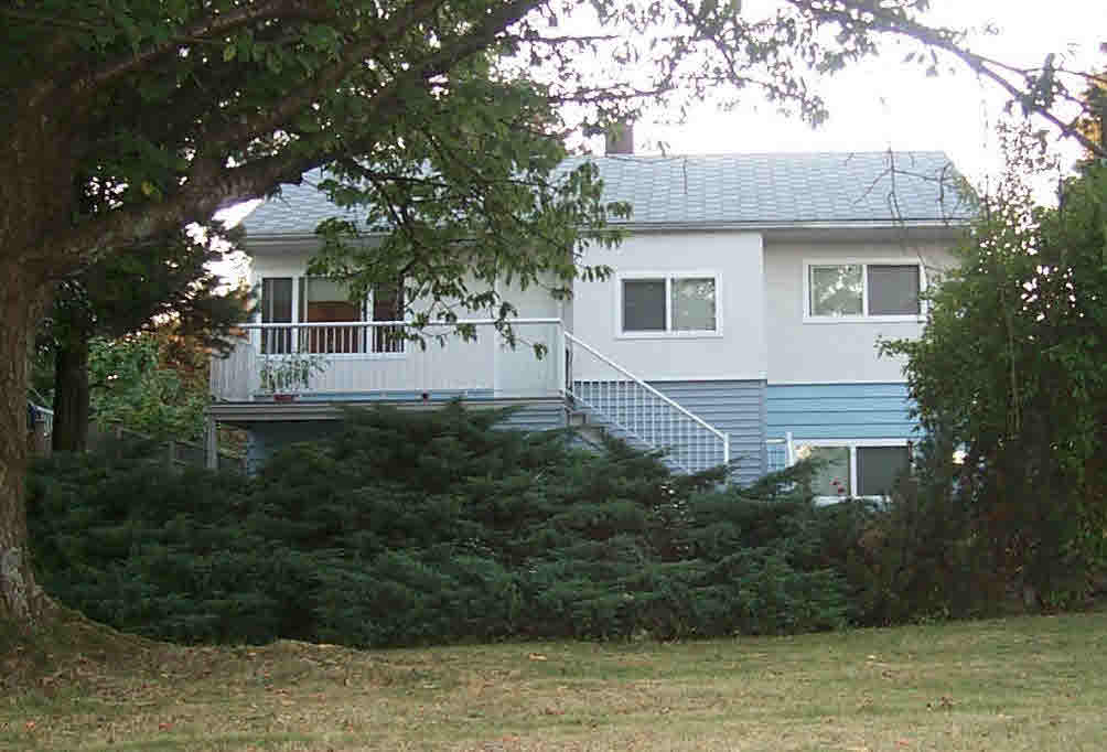 FEATURED LISTING: 1689 Springer Avenue Burnaby