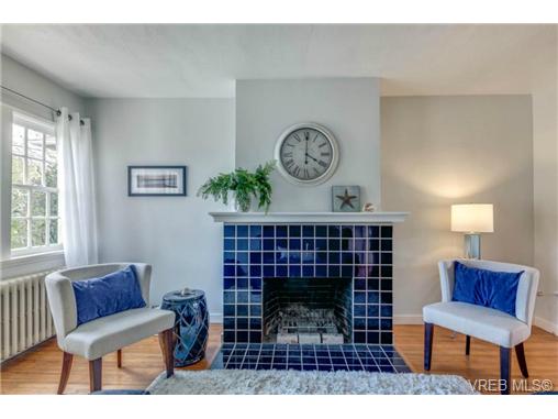 Main Photo: 144 Linden Avenue in VICTORIA: Vi Fairfield West Strata Duplex Unit for sale (Victoria) : MLS®# 348850