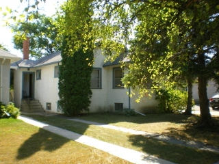 Main Photo: 72 Lanark Street in WINNIPEG: River Heights / Tuxedo / Linden Woods Residential for sale (South Winnipeg)  : MLS(r) # 1116943