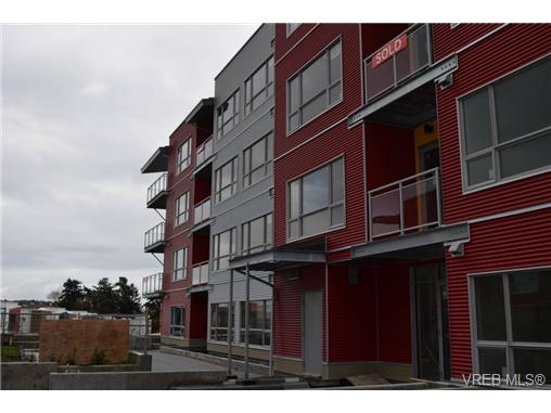 Main Photo: 103 785 Tyee Road in VICTORIA: VW Victoria West Condo Apartment for sale (Victoria West) : MLS(r) # 358610