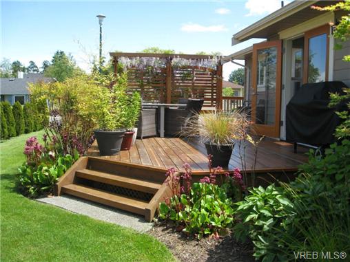 FEATURED LISTING: 2190 Ardwell Ave SIDNEY