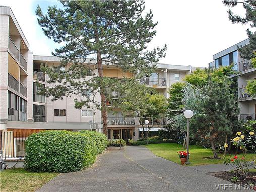 Main Photo: 314 3225 Eldon Place in VICTORIA: SW Rudd Park Condo Apartment for sale (Saanich West) : MLS® # 343435