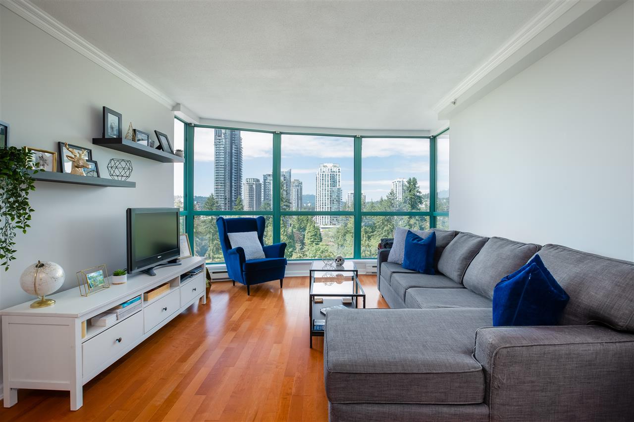 FEATURED LISTING: 1202 - 3071 GLEN Drive Coquitlam