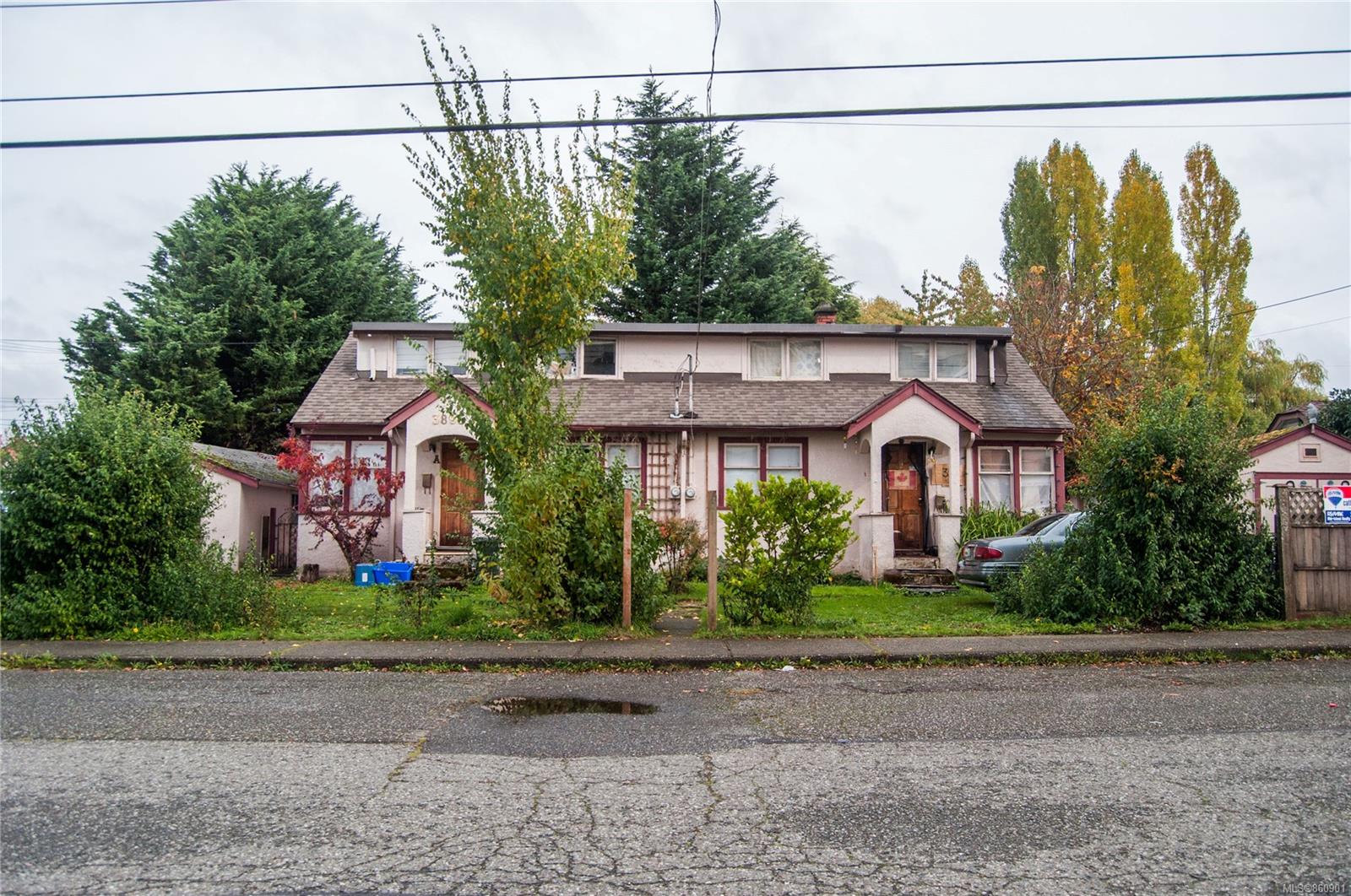 FEATURED LISTING: 3895 11th Ave