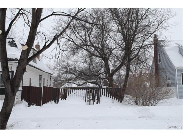 FEATURED LISTING: 266 COLLEGIATE Street WINNIPEG