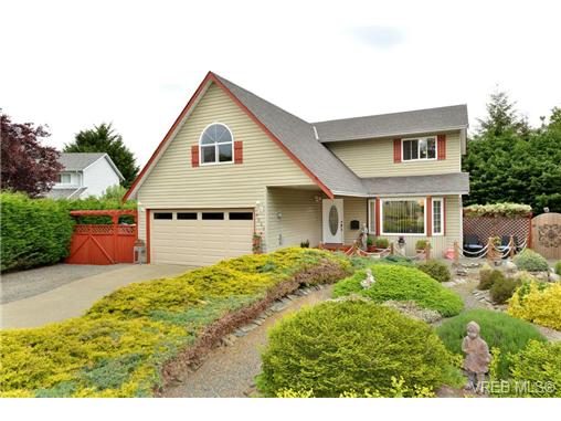 Main Photo: 3087 Brittany Drive in VICTORIA: Co Sun Ridge Single Family Detached for sale (Colwood) : MLS®# 364600
