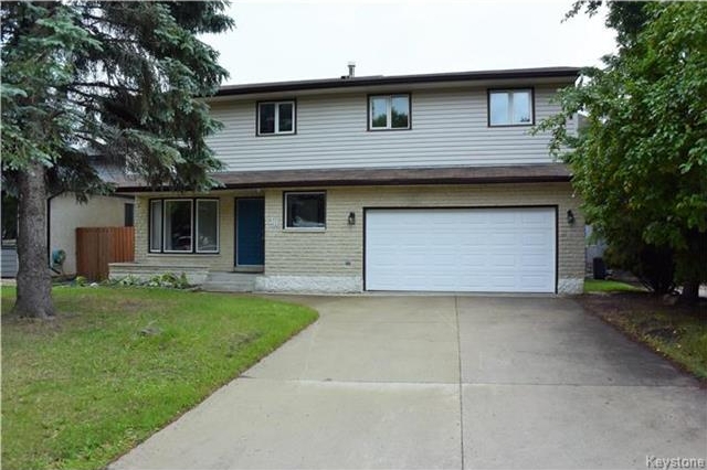 Main Photo: 38 Forest Lake Drive in Winnipeg: Waverley Heights Residential for sale (1L) : MLS®# 1717364