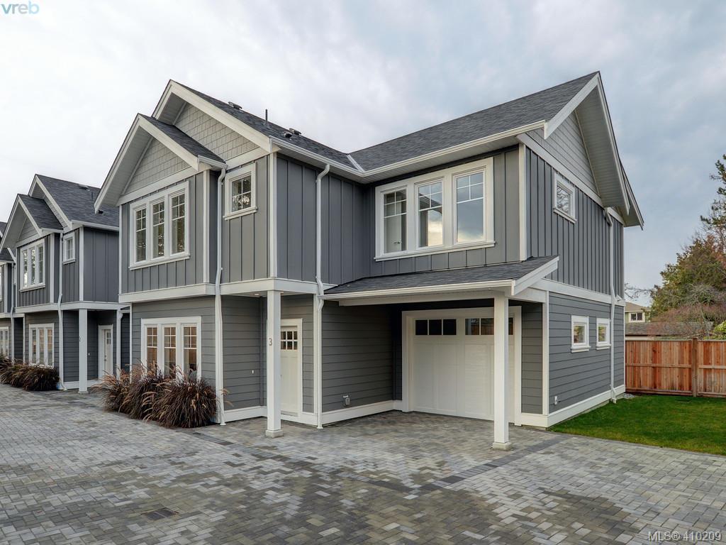 FEATURED LISTING: 3 - 10529 McDonald Park Rd SIDNEY