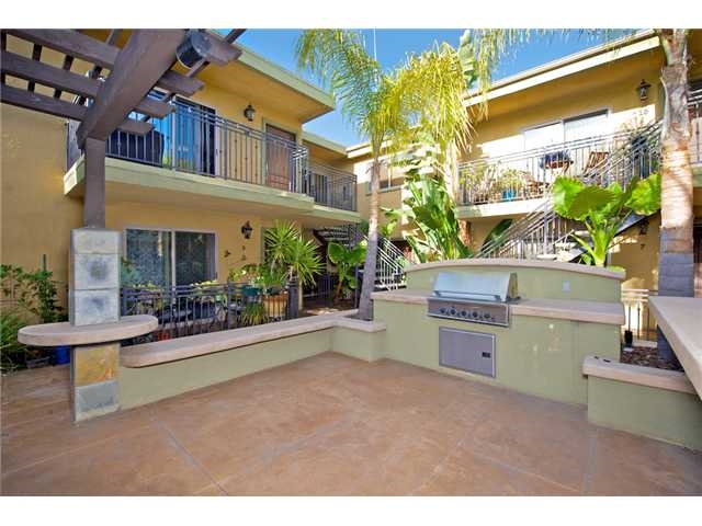 FEATURED LISTING: 9 - 4548 Hawley San Diego