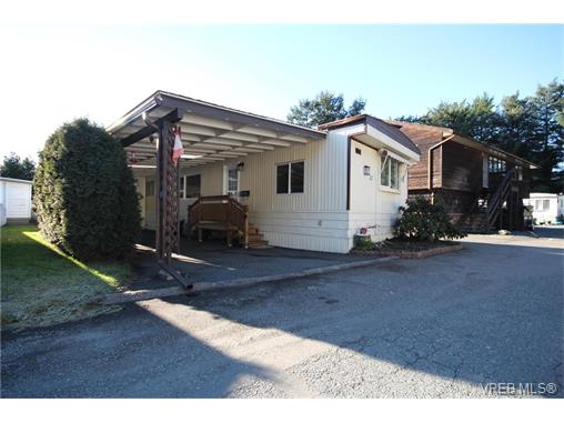 Main Photo: 31 2807 Sooke Lake Road in VICTORIA: La Langford Proper Manu Single-Wide for sale (Langford) : MLS® # 373785