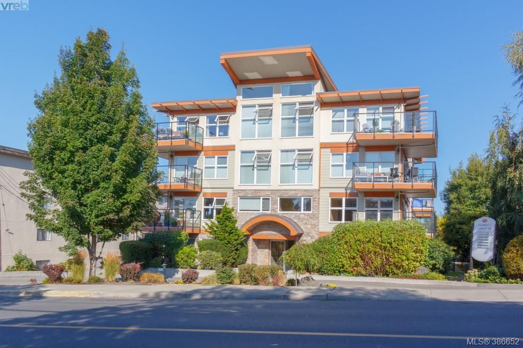 FEATURED LISTING: 205 2940 Harriet Road VICTORIA
