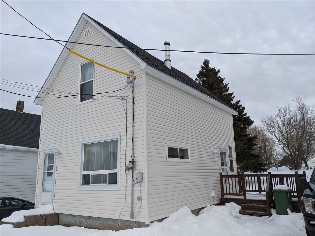 FEATURED LISTING: 53 Diamond Street Trenton