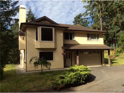 FEATURED LISTING: 3134 Munn Rd VICTORIA