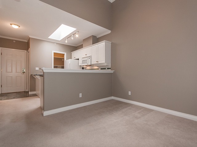 Main Photo: # 421 1185 PACIFIC ST in Coquitlam: North Coquitlam Condo for sale : MLS®# V1058725