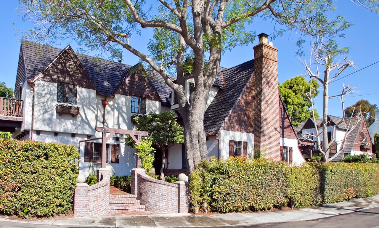 Main Photo: MISSION HILLS House for sale : 5 bedrooms : 4030 Sunset Rd in San Diego