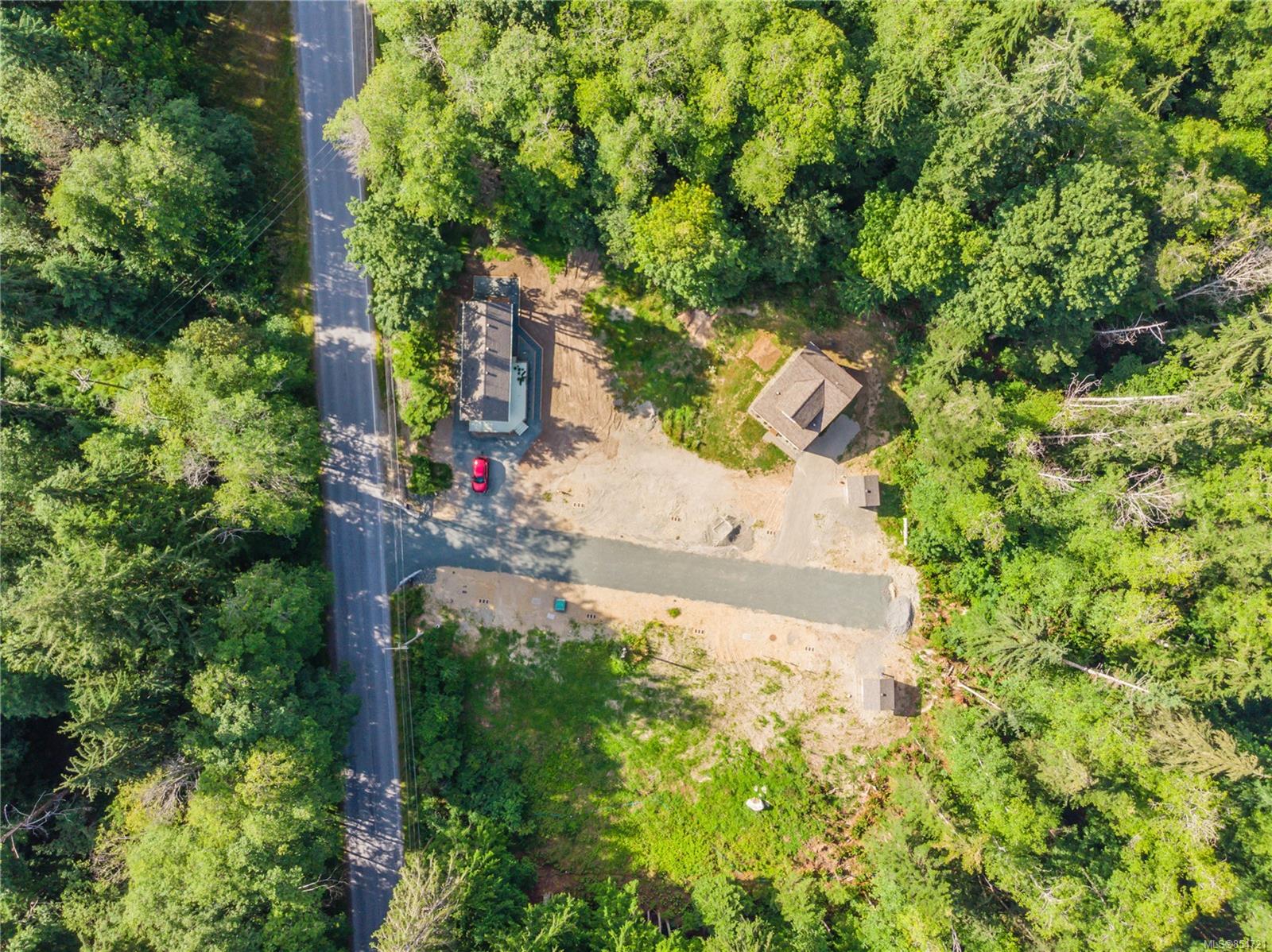 FEATURED LISTING: 6 - 638 Green Rd
