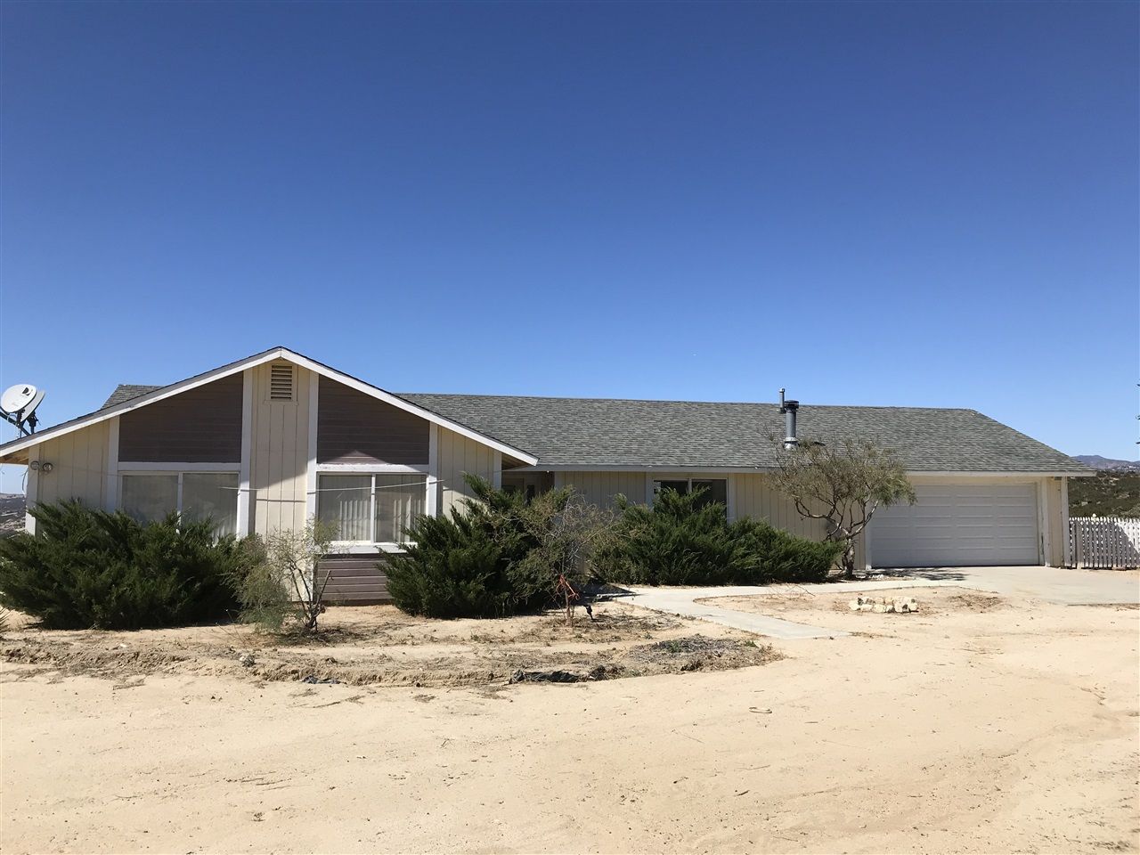 FEATURED LISTING: 34060 Shockey Truck Trl Campo