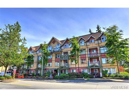 Main Photo: 202 663 Goldstream Avenue in VICTORIA: La Fairway Condo Apartment for sale (Langford) : MLS®# 368233