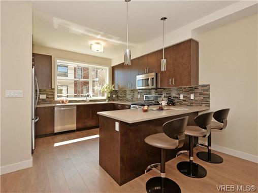 FEATURED LISTING: 1 - 1060 Tillicum Road VICTORIA