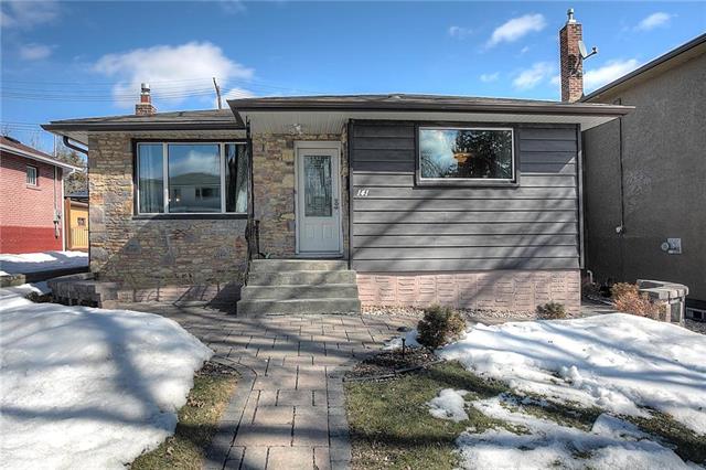 FEATURED LISTING: 141 Seven Oaks Avenue Winnipeg