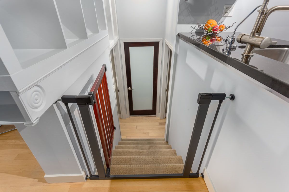 Main Photo: 301 1232 HARWOOD STREET in Vancouver: West End VW Condo for sale (Vancouver West) : MLS®# R2127981