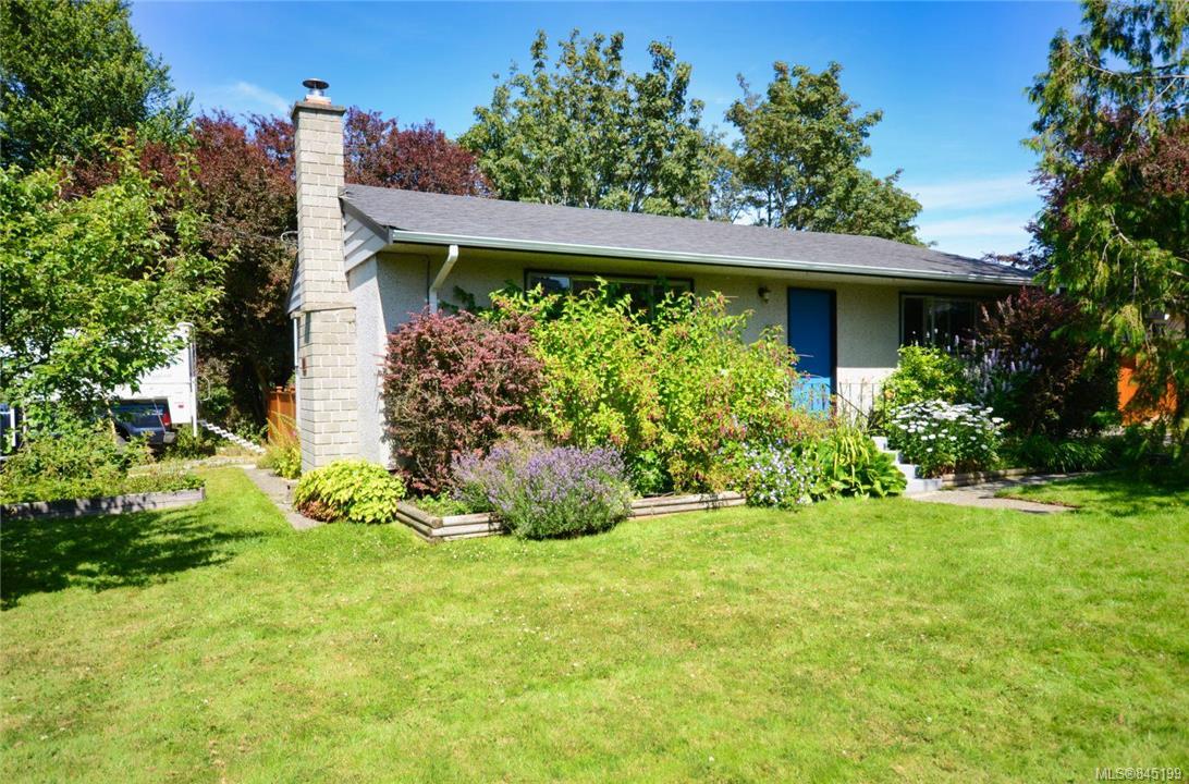 FEATURED LISTING: 790 Middleton St Saanich