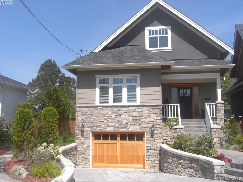 FEATURED LISTING: 1676 Chandler Ave VICTORIA
