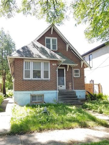 Main Photo: 74 Luxton Avenue in Winnipeg: Scotia Heights Residential for sale (4D) : MLS®# 1814884