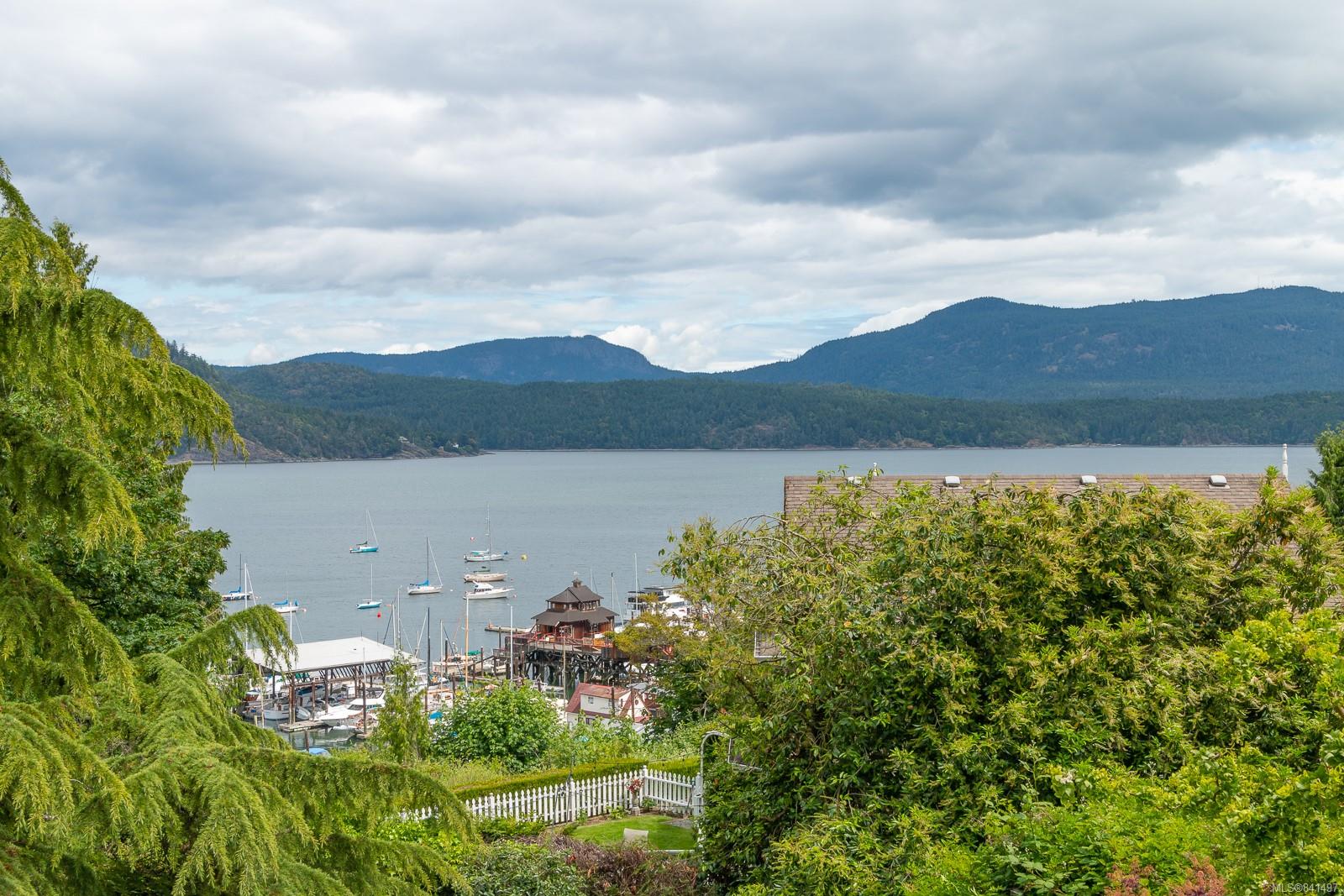 FEATURED LISTING: 1801 Pritchard Rd Cowichan Bay