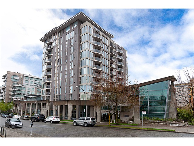FEATURED LISTING: 207 - 1633 8TH Avenue West Vancouver