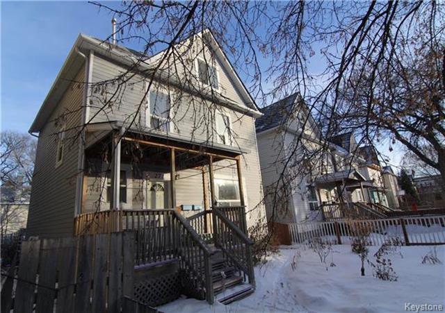 Main Photo: 271 Langside Street in Winnipeg: West Broadway Residential for sale (5A) : MLS®# 1801843