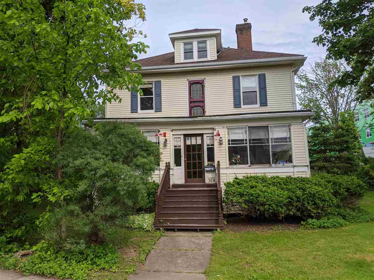FEATURED LISTING: 319 George New Glasgow