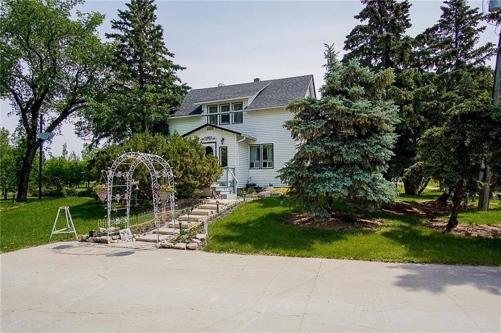 FEATURED LISTING: 29156 PR422 Highway Rosenort