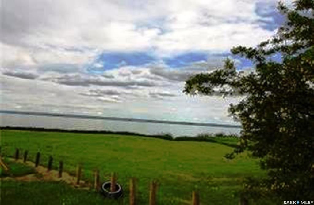FEATURED LISTING: 719 Bertsch Place Jackfish Lake
