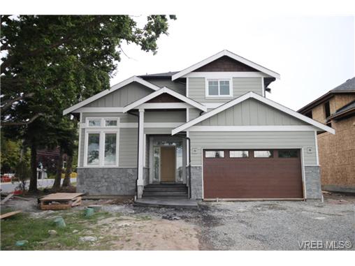 Main Photo: 3841 Kremlin Street in VICTORIA: SE Mt Tolmie Single Family Detached for sale (Saanich East) : MLS®# 351186
