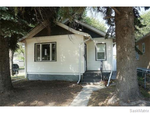 Main Photo: 1418 Broadway Avenue in Saskatoon: Buena Vista Single Family Dwelling for sale (Saskatoon Area 02) : MLS®# 539947